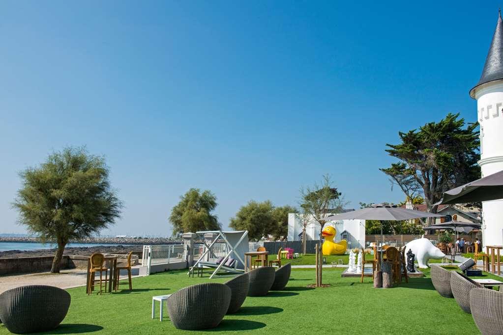 Hotel Chateau Des Tourelles - Relais Thalasso & Spa Pornichet Luaran gambar